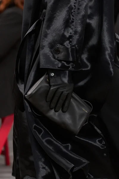 Look 13